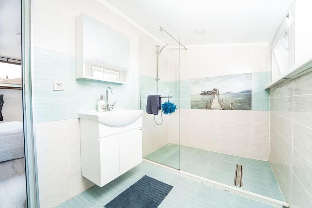 Central Apartment 2Bd Next To Vitosha Bul. Sofia Exterior foto